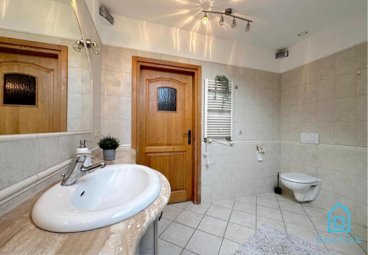 Mickle - Charming Place, 15 Minutes To Old Town & 5 Minutes To Seaside Privat overnatting Gdańsk