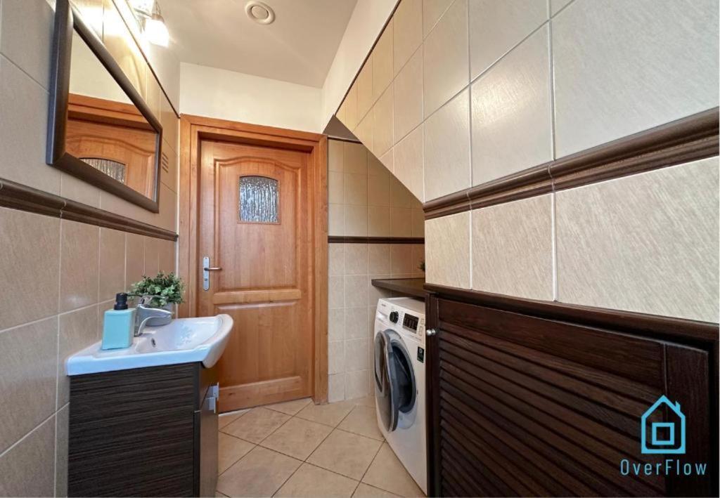 Mickle - Charming Place, 15 Minutes To Old Town & 5 Minutes To Seaside Gdansk